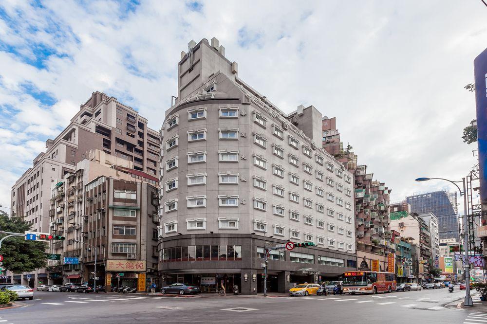 華麗大飯店ferrary Hotel Тайбей Екстер'єр фото